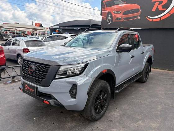 NISSAN FRONTIER 2.3 16V TURBO DIESEL PRO4X CD 4X4 AUTOMÁTICO